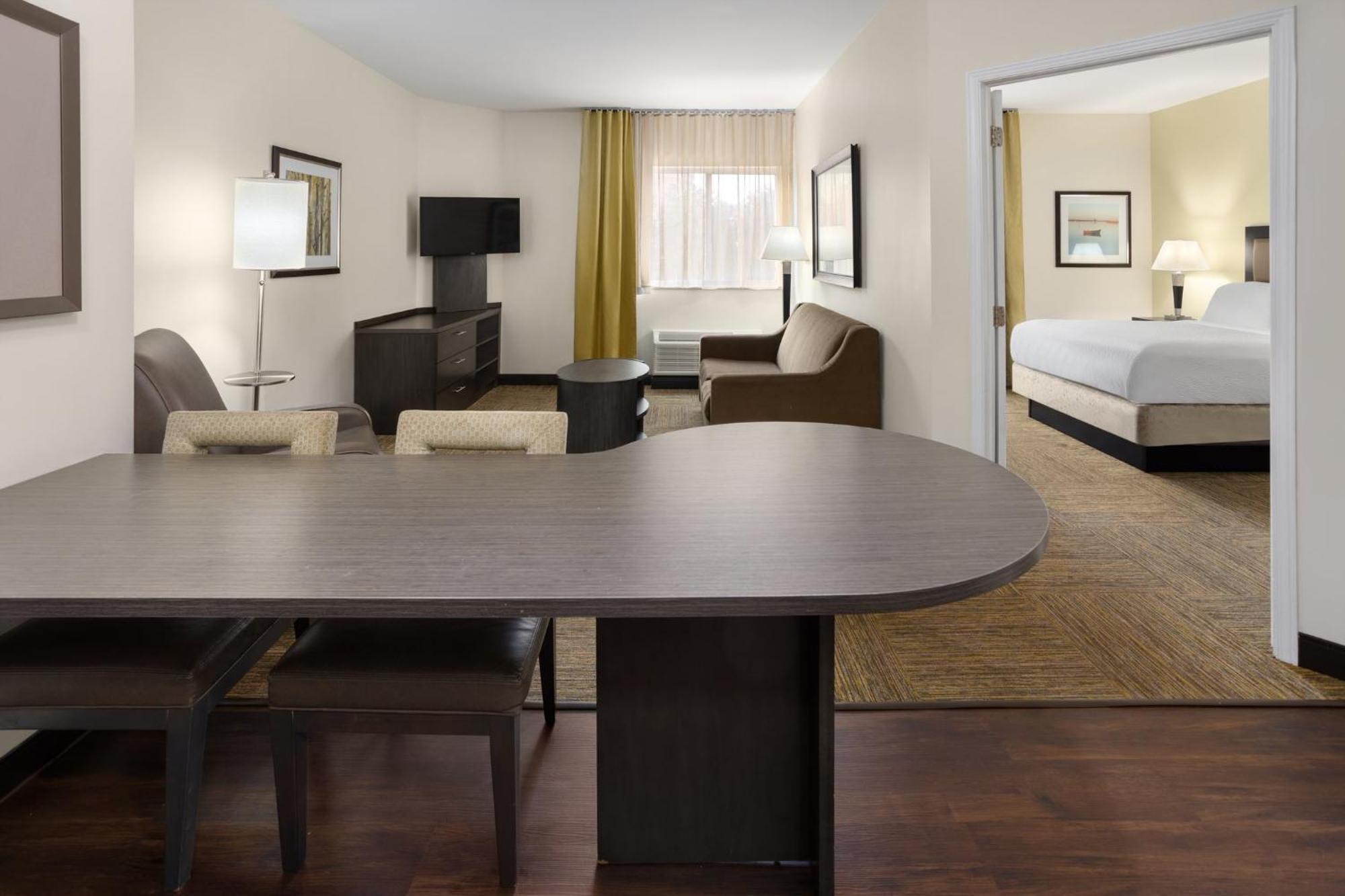 แคนเดิลวูด สวีท เชสเตอร์ - ฟิลาเดลเฟีย Hotel ภายนอก รูปภาพ